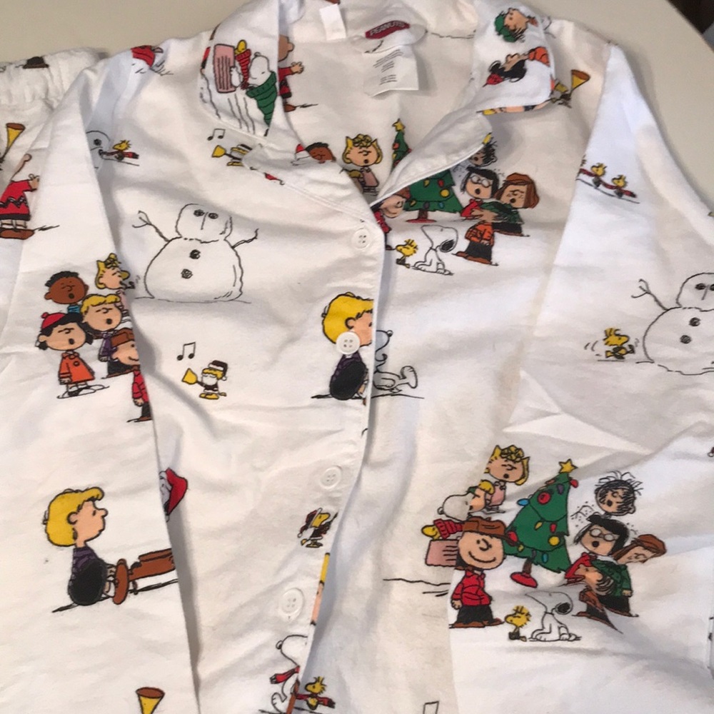 Peanuts pajama set